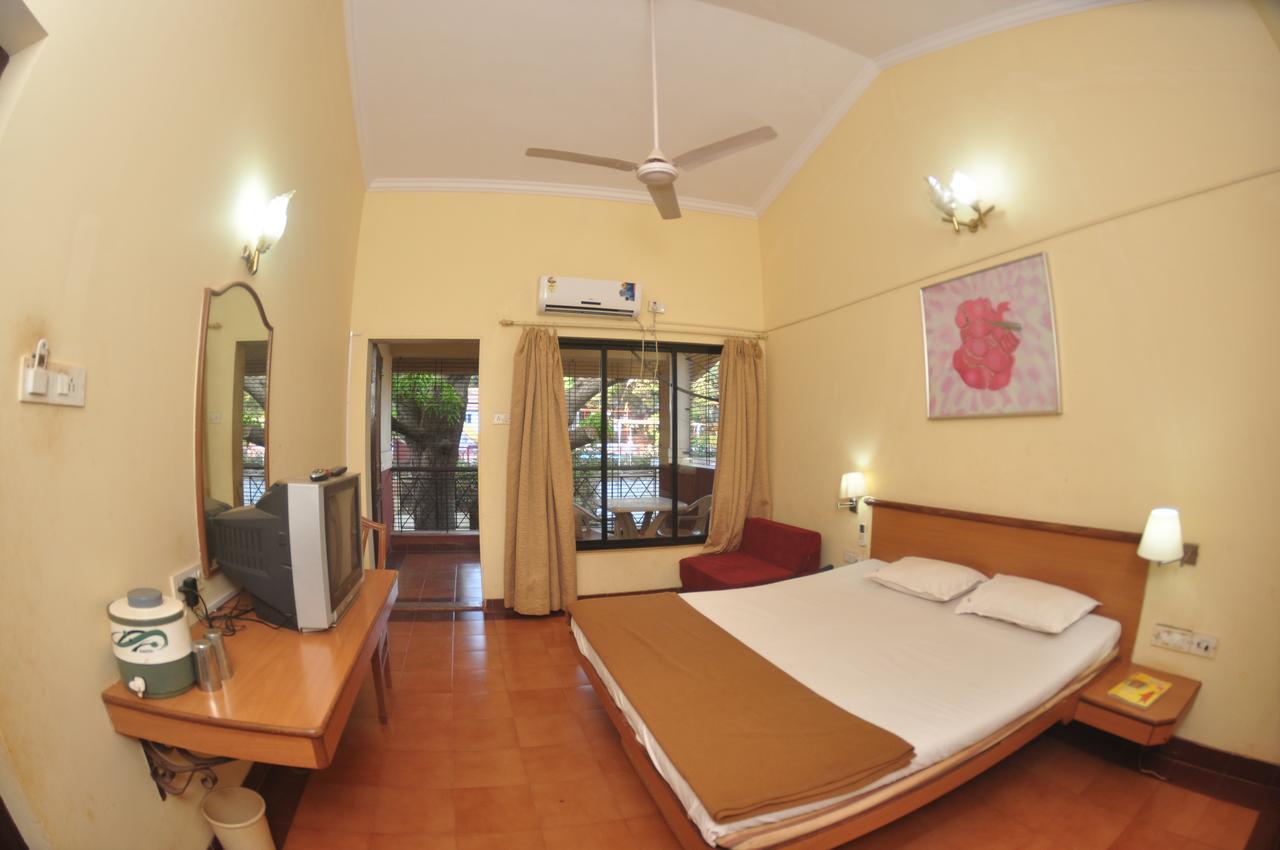 Gujarat Bhavan Hotel Matheran Exterior photo